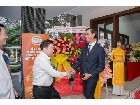 Lễ kỷ niệm 24 năm thành lập Công ty TNHH MTV Suất Ăn Công Nghiệp Tú Anh