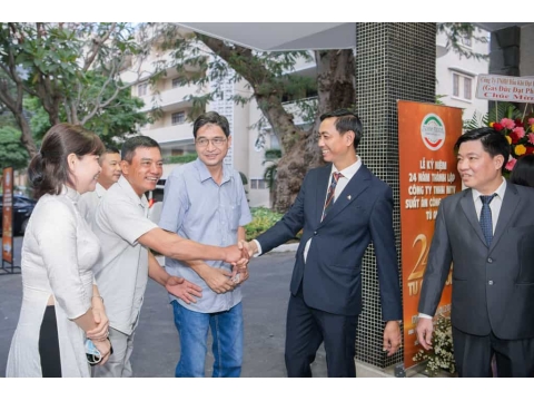 Lễ kỷ niệm 24 năm thành lập Công ty TNHH MTV Suất Ăn Công Nghiệp Tú Anh