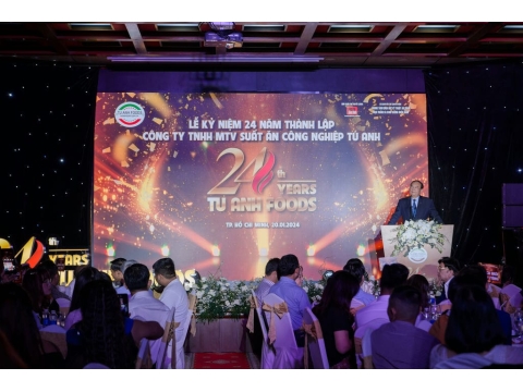 Hình ảnh và sảnh tiệc tại lễ kỷ niệm 24 năm thành lập công ty