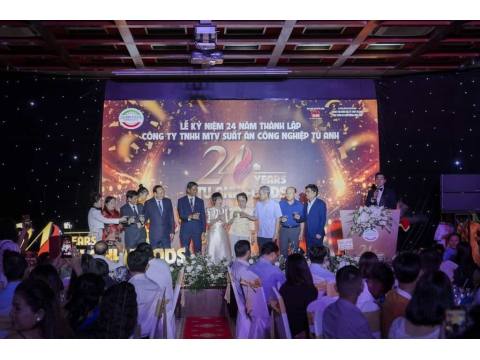 Lễ kỷ niệm 24 năm thành lập Công ty TNHH MTV Suất Ăn Công Nghiệp Tú Anh