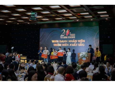 Lễ kỷ niệm 24 năm thành lập Công ty TNHH MTV Suất Ăn Công Nghiệp Tú Anh