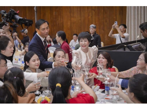 Lễ kỷ niệm 24 năm thành lập Công ty TNHH MTV Suất Ăn Công Nghiệp Tú Anh