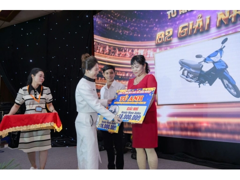 Hình ảnh và sảnh tiệc tại lễ kỷ niệm 24 năm thành lập công ty