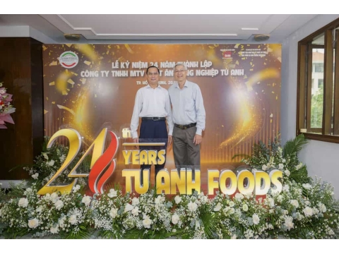 Lễ kỷ niệm 24 năm thành lập Công ty TNHH MTV Suất Ăn Công Nghiệp Tú Anh