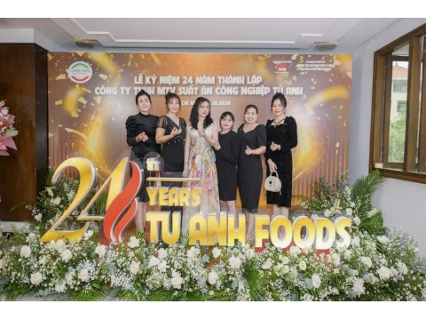 Lễ kỷ niệm 24 năm thành lập Công ty TNHH MTV Suất Ăn Công Nghiệp Tú Anh