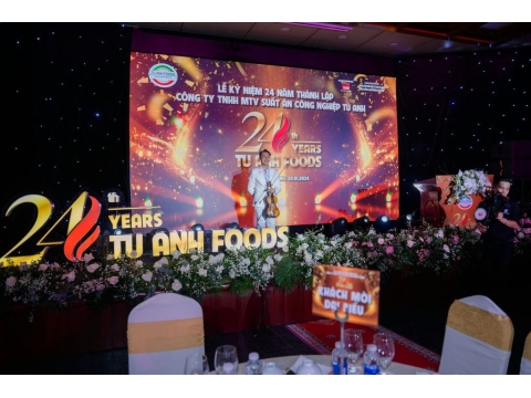 Hình ảnh và sảnh tiệc tại lễ kỷ niệm 24 năm thành lập công ty