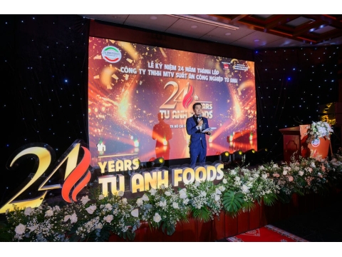 Hình ảnh và sảnh tiệc tại lễ kỷ niệm 24 năm thành lập công ty