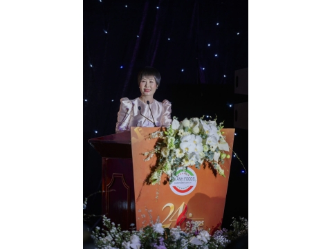 Hình ảnh và sảnh tiệc tại lễ kỷ niệm 24 năm thành lập công ty