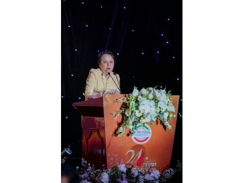 Hình ảnh và sảnh tiệc tại lễ kỷ niệm 24 năm thành lập công ty