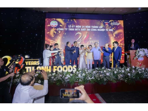 Lễ kỷ niệm 24 năm thành lập Công ty TNHH MTV Suất Ăn Công Nghiệp Tú Anh