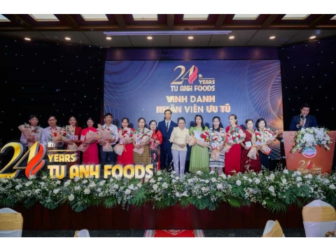 Lễ kỷ niệm 24 năm thành lập Công ty TNHH MTV Suất Ăn Công Nghiệp Tú Anh