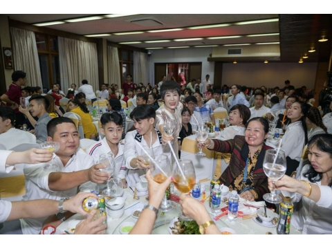 Hình ảnh và sảnh tiệc tại lễ kỷ niệm 24 năm thành lập công ty
